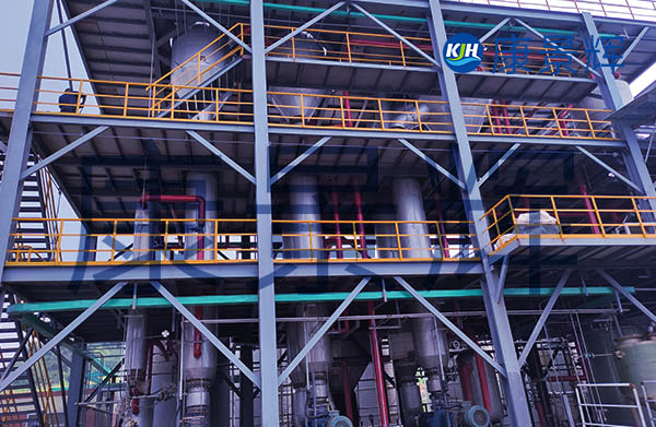 四效降膜蒸發器