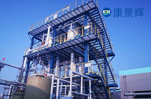 降膜四效蒸發(fā)器開(kāi)車(chē)注意事項(xiàng)